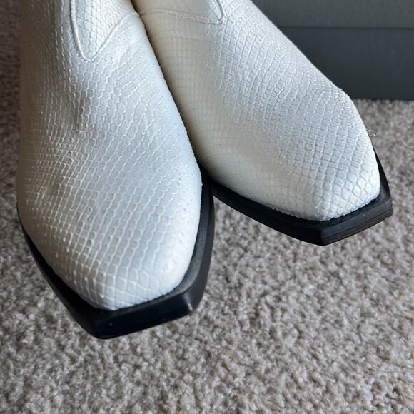 ALL SAINTS Lenora Snake Embossed
White Leather Minimalist Neutral Booties - Picture 11 of 12